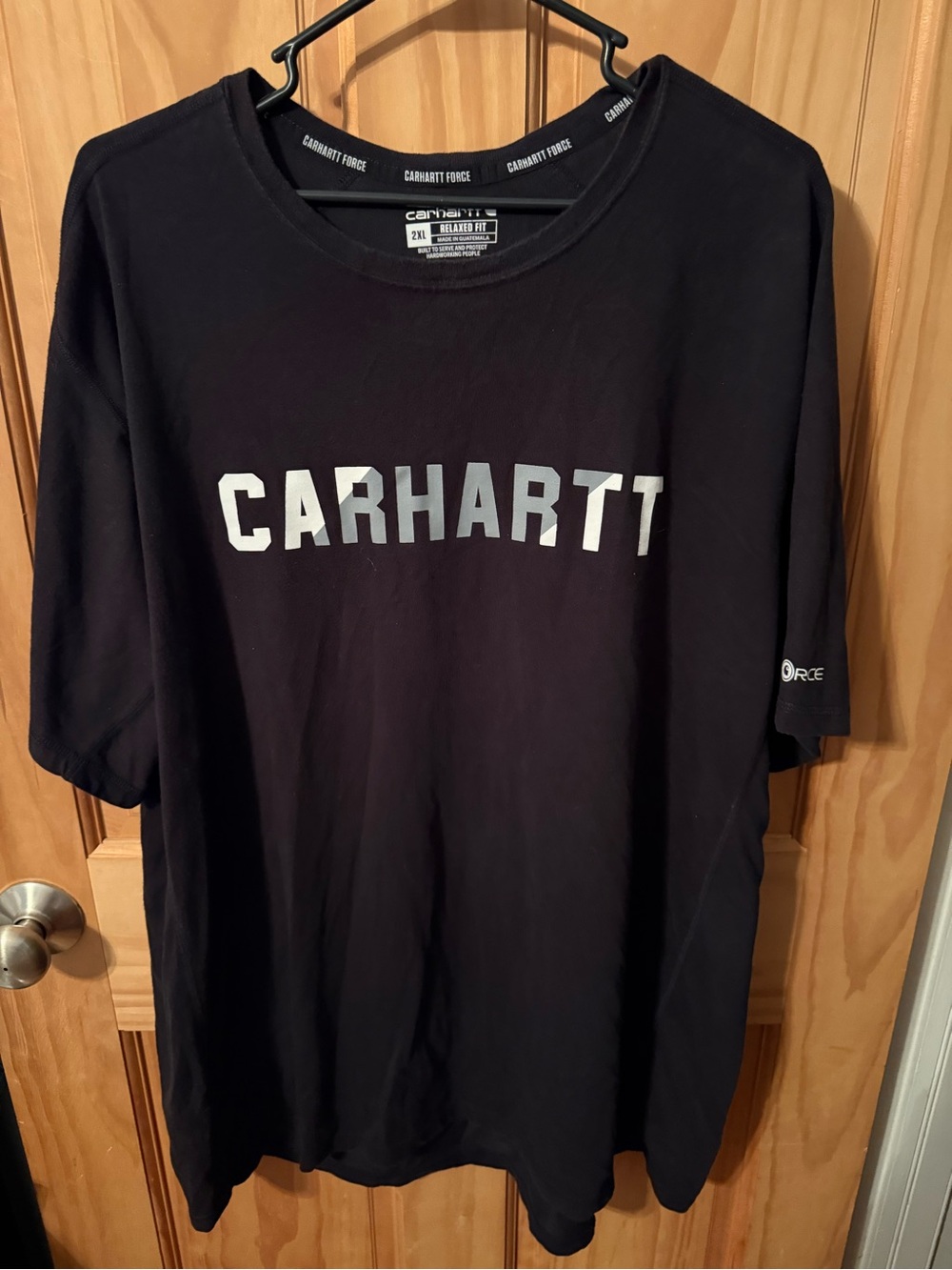 Like New, Men’s Size 2XL Carhartt T-Shirt